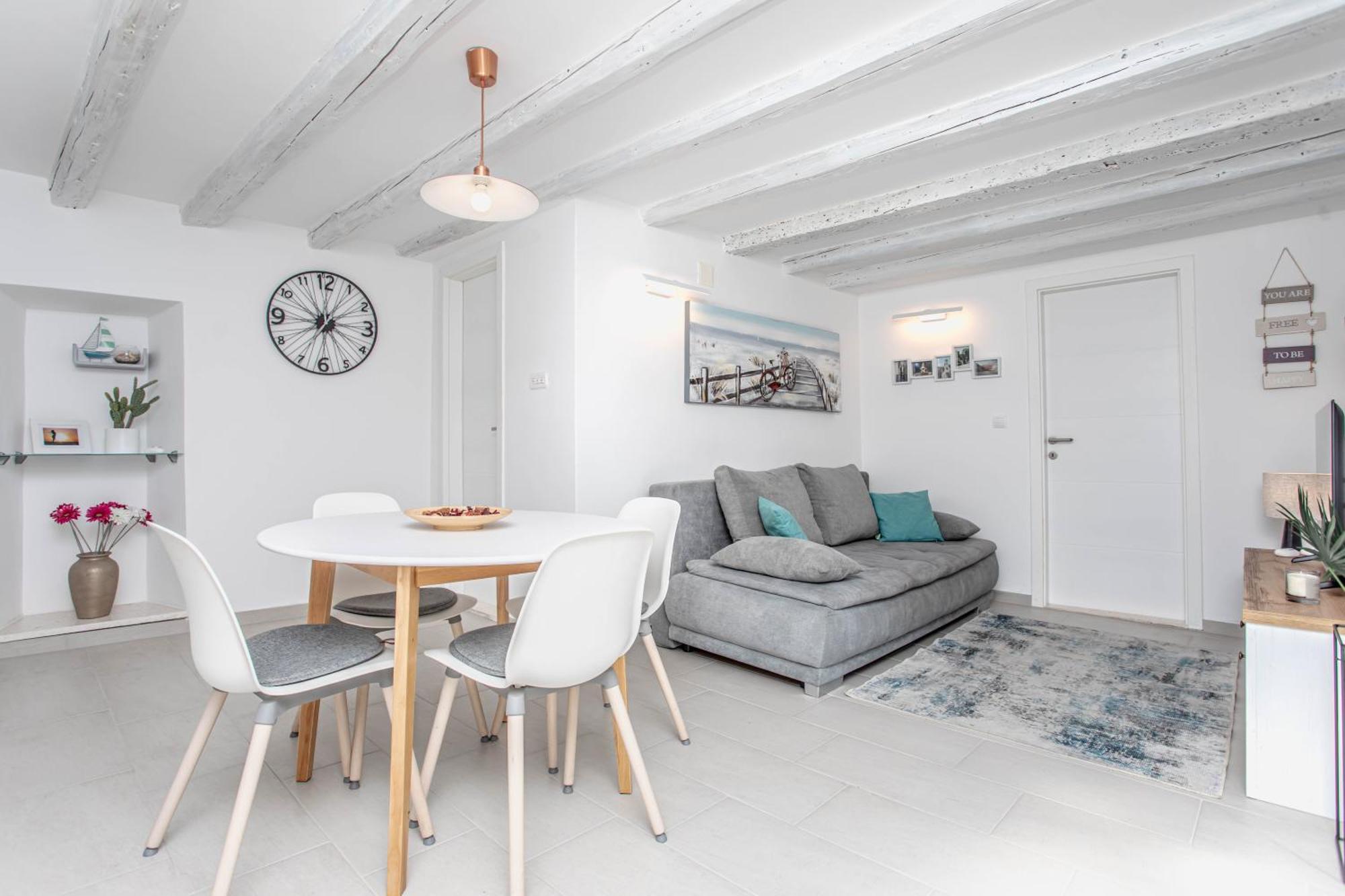 Apartman Dioniz Сплит Екстериор снимка