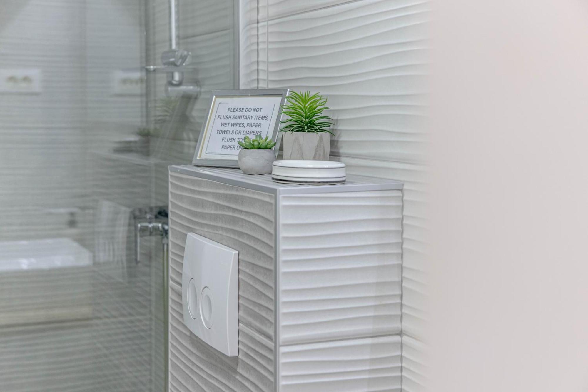 Apartman Dioniz Сплит Екстериор снимка