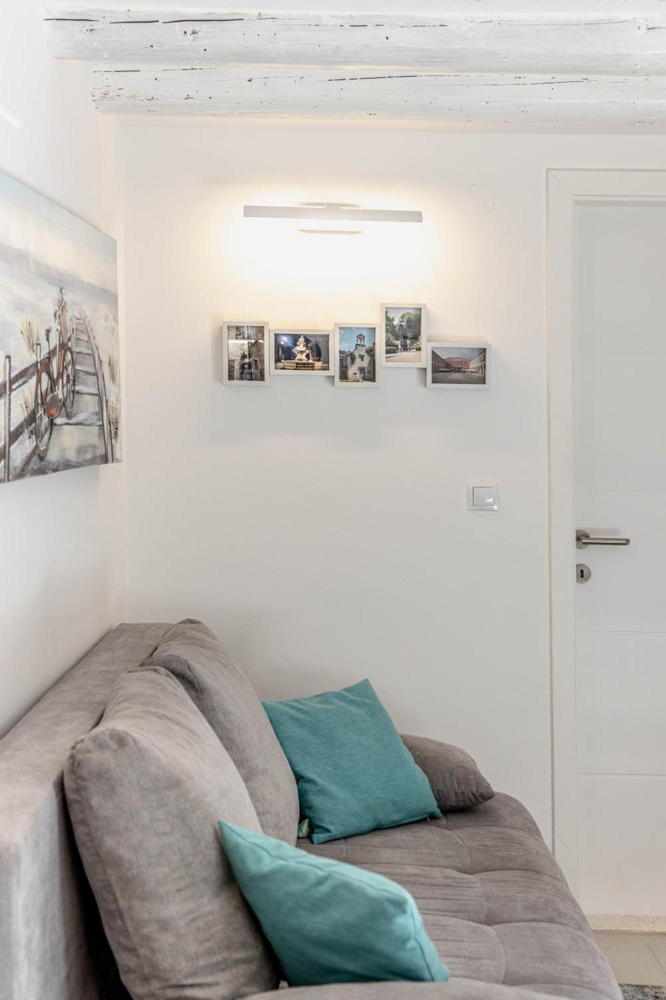 Apartman Dioniz Сплит Екстериор снимка