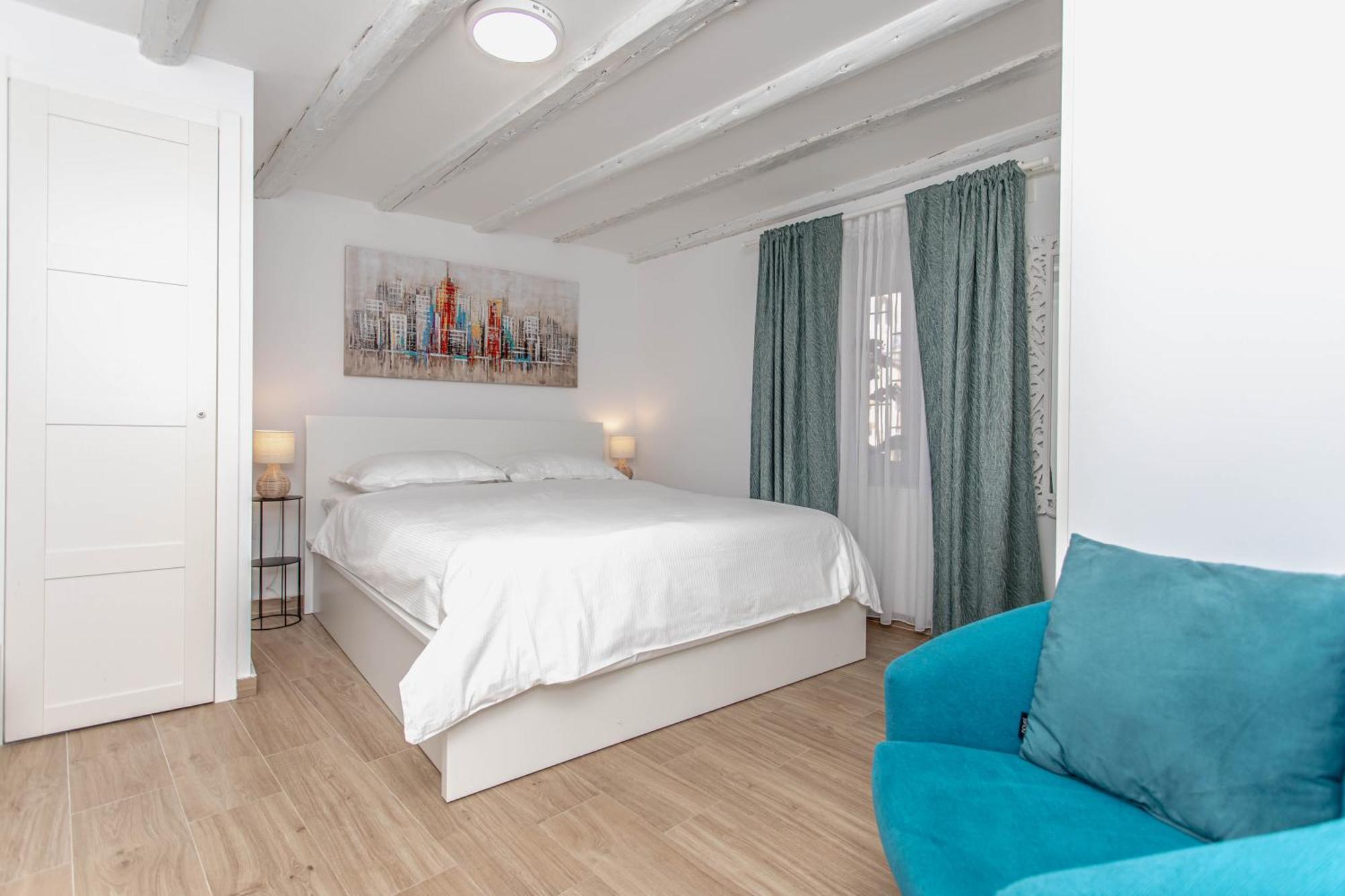 Apartman Dioniz Сплит Екстериор снимка
